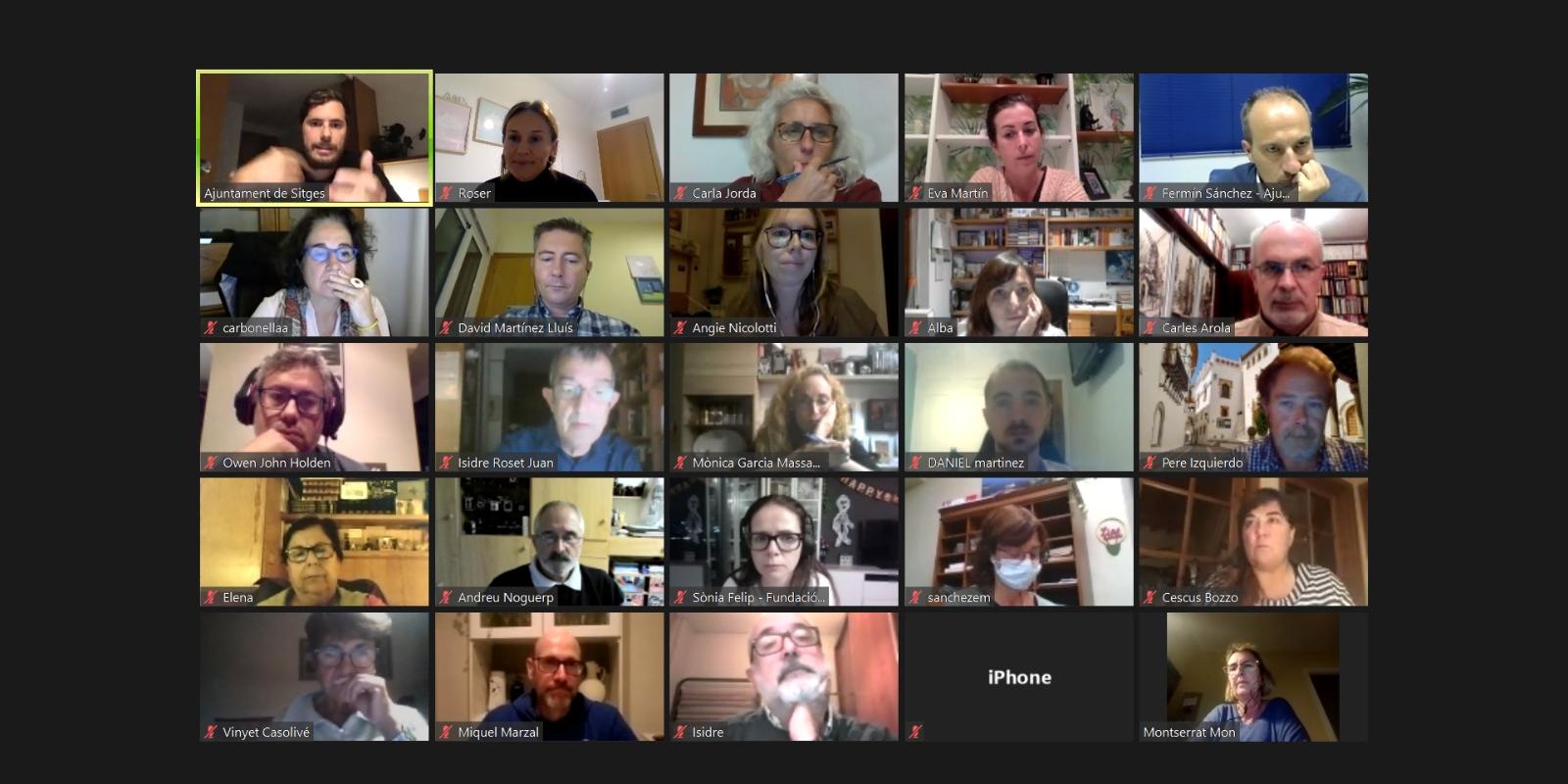 L’Ajuntament de Sitges presenta a les entitats culturals el nou projecte comunicatiu ‘Cultura Sitges’ 