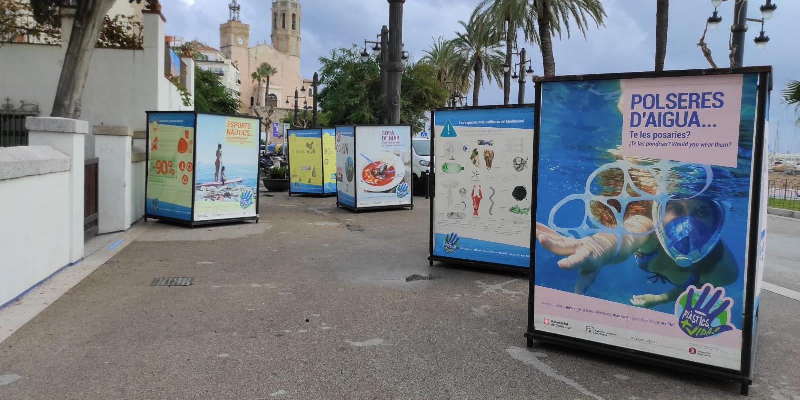  Les dues mostres formen part de la programació de La Pregonera.  L’escultor Stefano Dalle Vedove, guanyador del XXIII Premi d’escultura Pere Jou, exhibeix una petita retrospectiva de la seva trajectòria artística de 15 anys a la planta baixa del Centre Cultural Miramar.  El Sitges Reciclart 2020 reuneix 19 artistes d’arreu del món a Can Falç de Mar que presenten obres creades amb material reciclat. En parel·lel al passeig de la Ribera a l’altura de Can Falç de Mar, també s’exposa la mostra ‘Menys plàstic, 