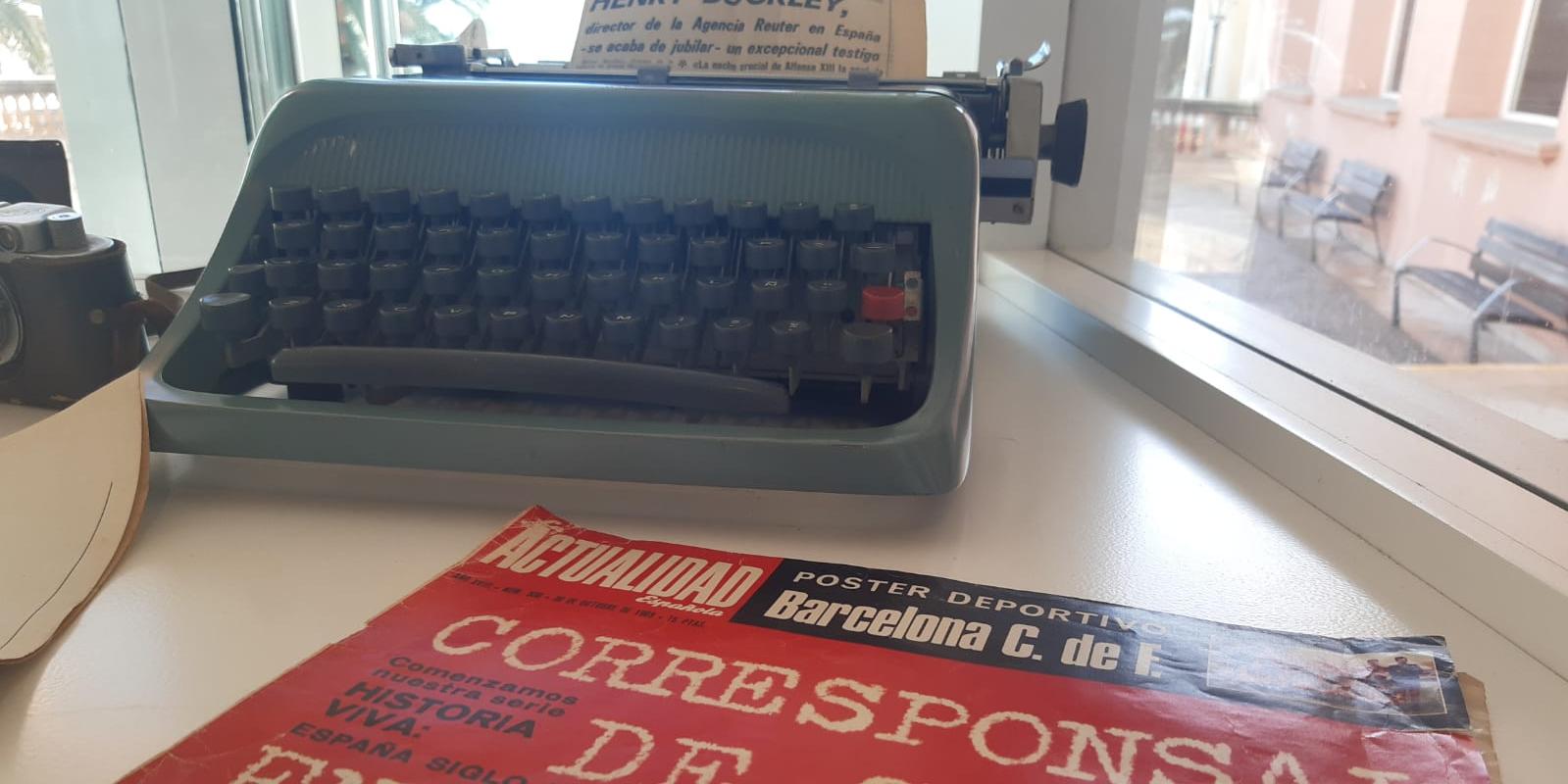 L’exposició ‘Nunca se “save”, descobrint un arxiu’ presenta la riquesa del fons familiar  Buckley-Planas per reivindicar la preservació dels documents i el material fotogràfic