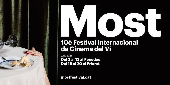 Passi de 'Pelican’s watch' - Most Festival Passi de 'Pelican’s watch' - Most Festival