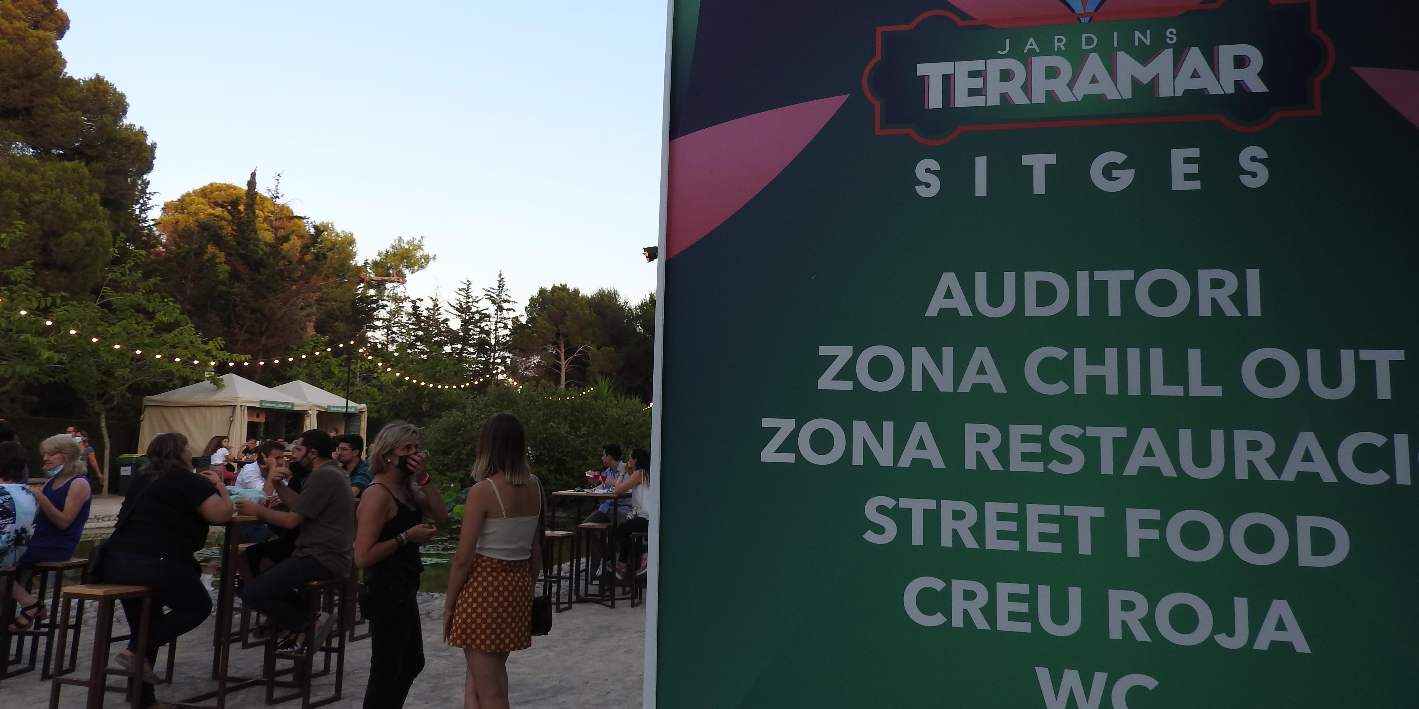 Arrenca el Festival Jardins Terramar amb el concert de Manel