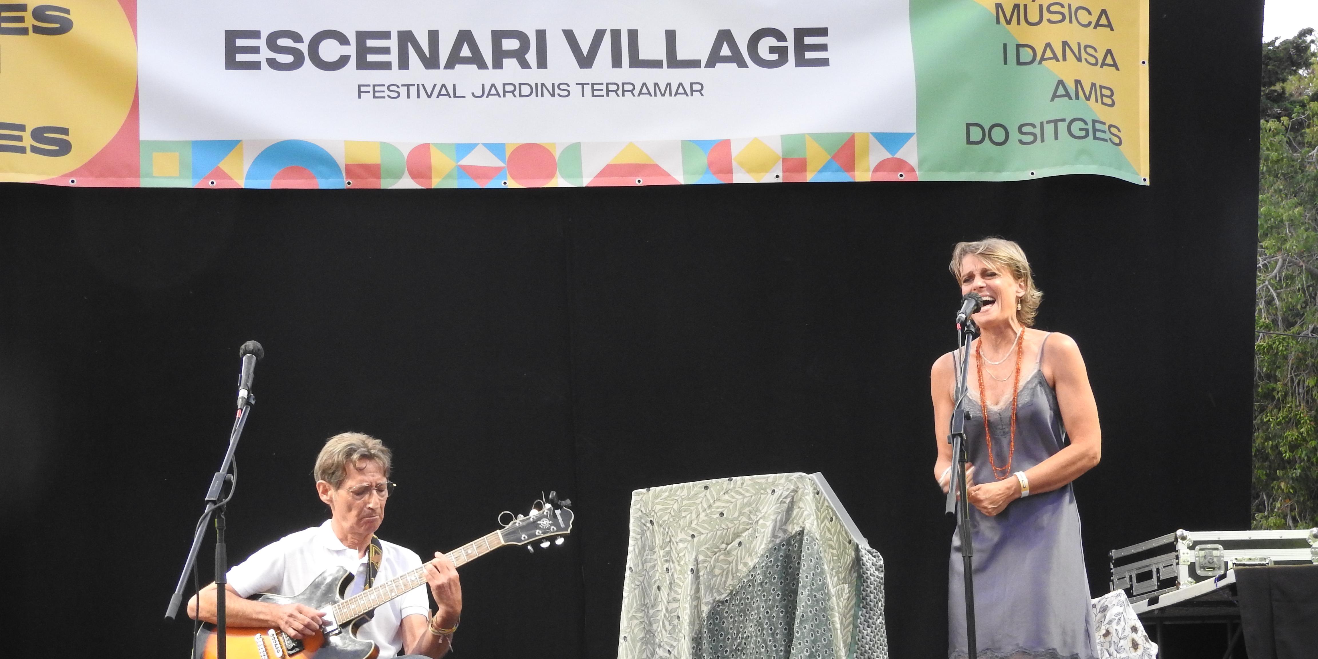 El Barrio conquereix el Festival Jardins Terramar amb el seu rock andalús