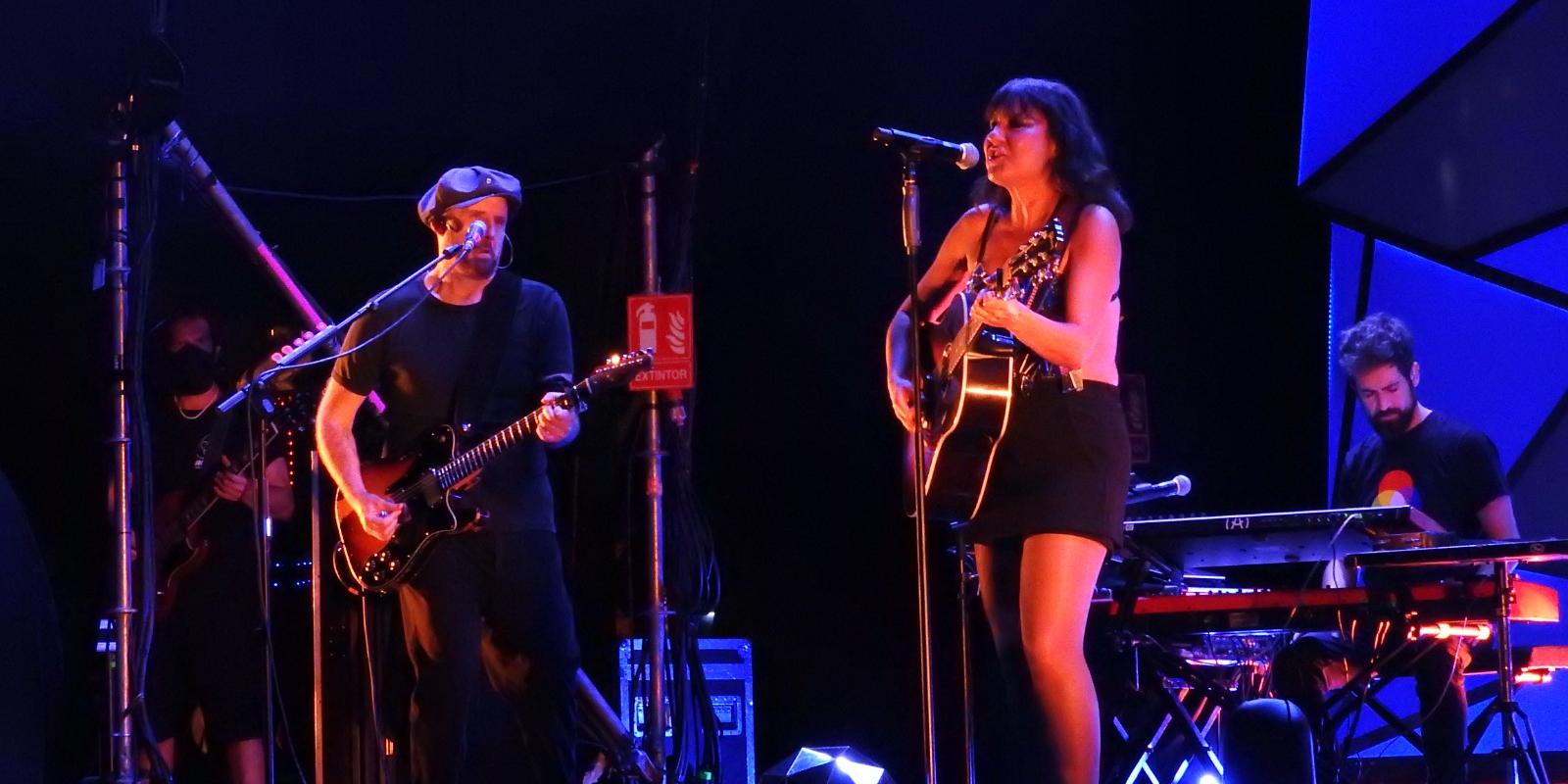 L'univers musical d'Amaral captiva el Festival Jardins Terramar