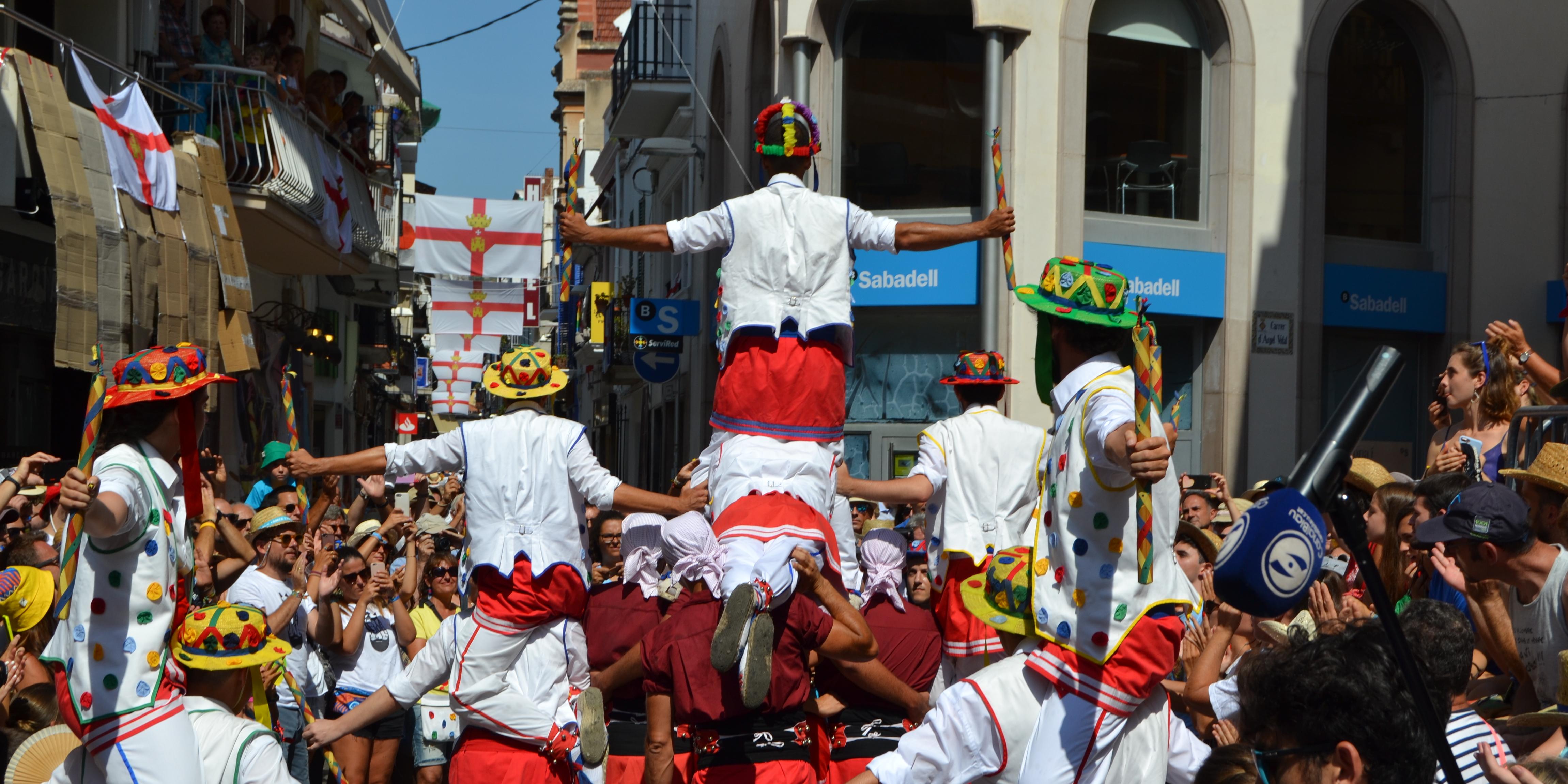 Els orígens de la Moixiganga de Sitges actual Els orígens de la Moixiganga de Sitges actual